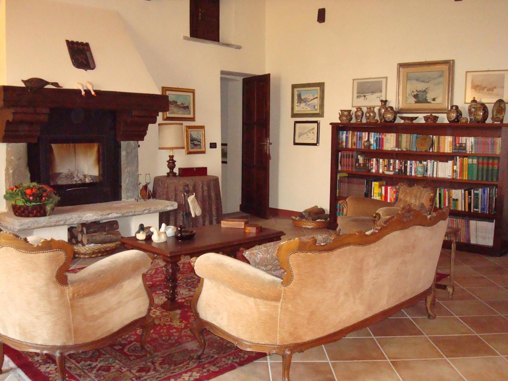 B&B Castello Di Camerletto Caselette Bagian luar foto
