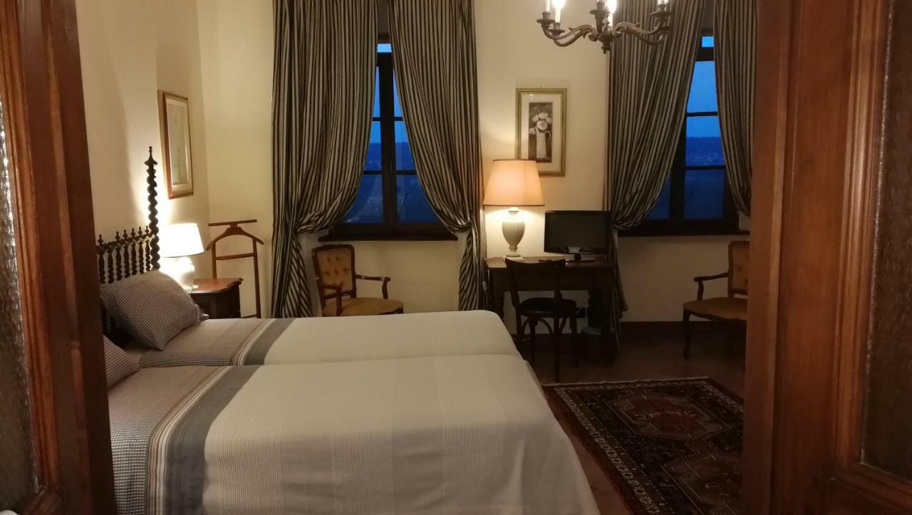 B&B Castello Di Camerletto Caselette Bagian luar foto